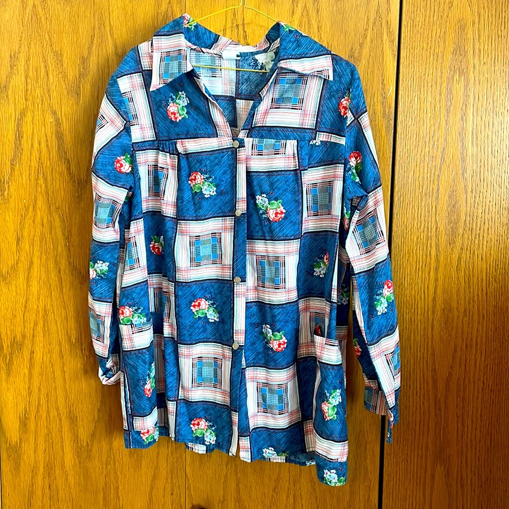 Women Button Down